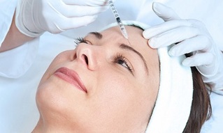 injeções para rejuvenescer a pele ao redor dos olhos
